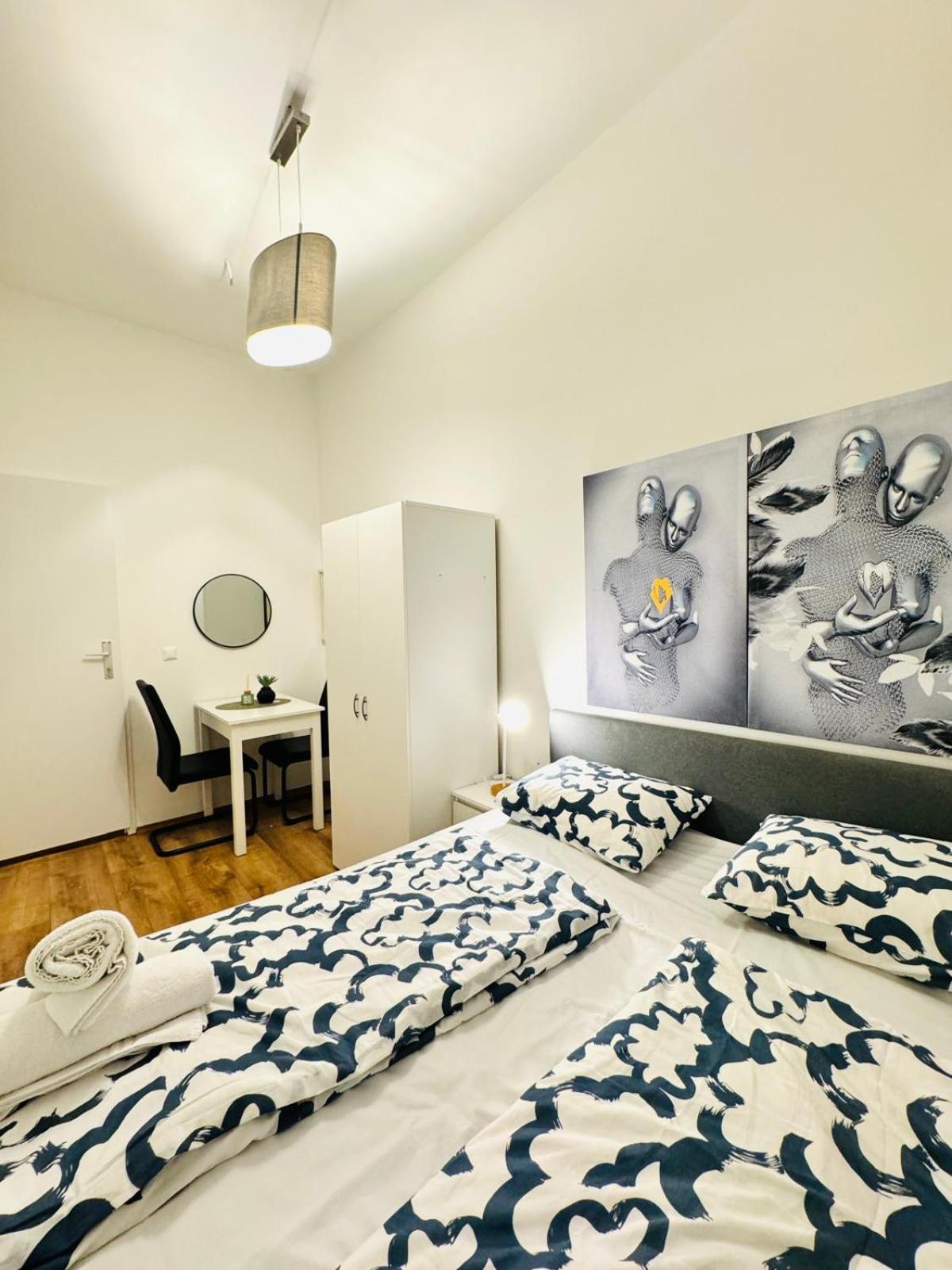 Charming 5br Shared Apt, Minutes From Atzgersdorf Vienne