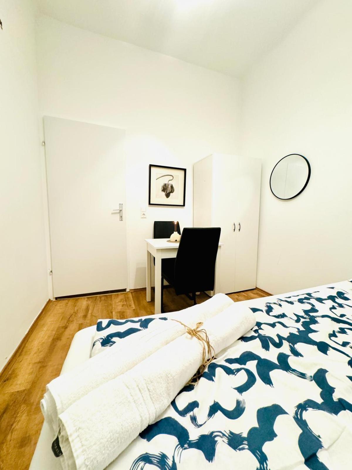 Charming 5br Shared Apt, Minutes From Atzgersdorf Appartement *