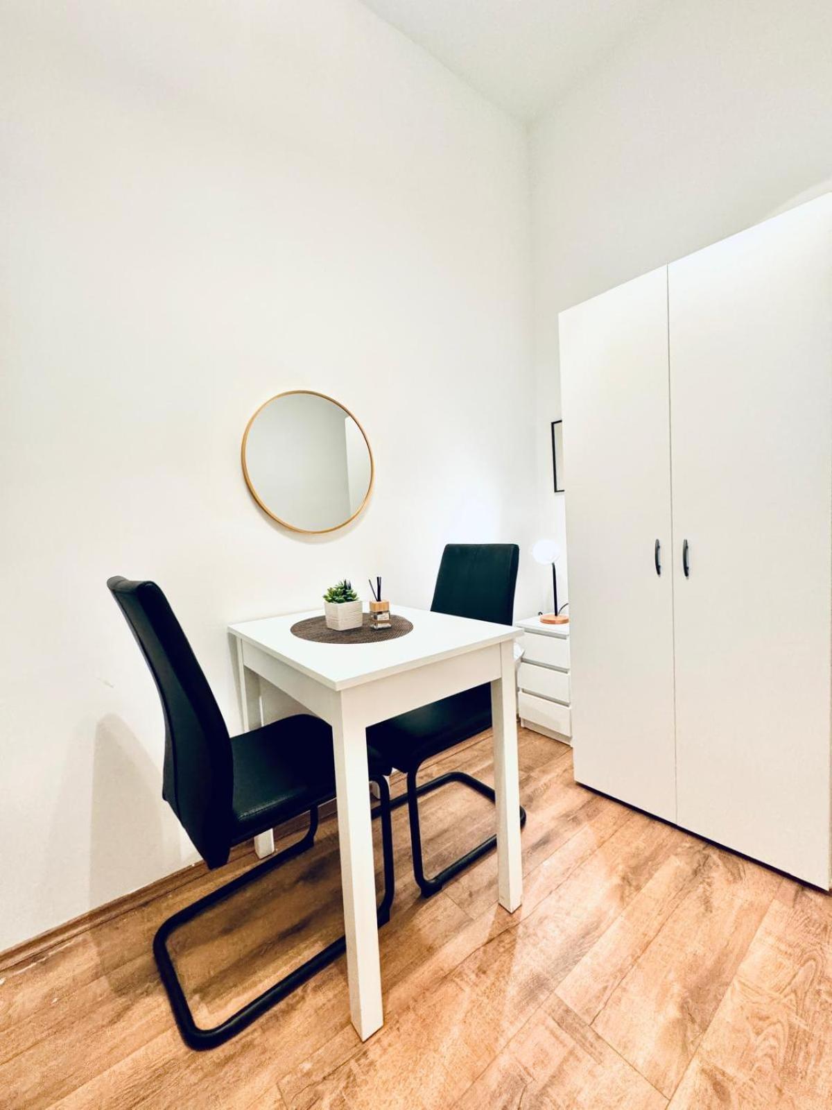 Appartement Charming 5br Shared Apt, Minutes From Atzgersdorf *