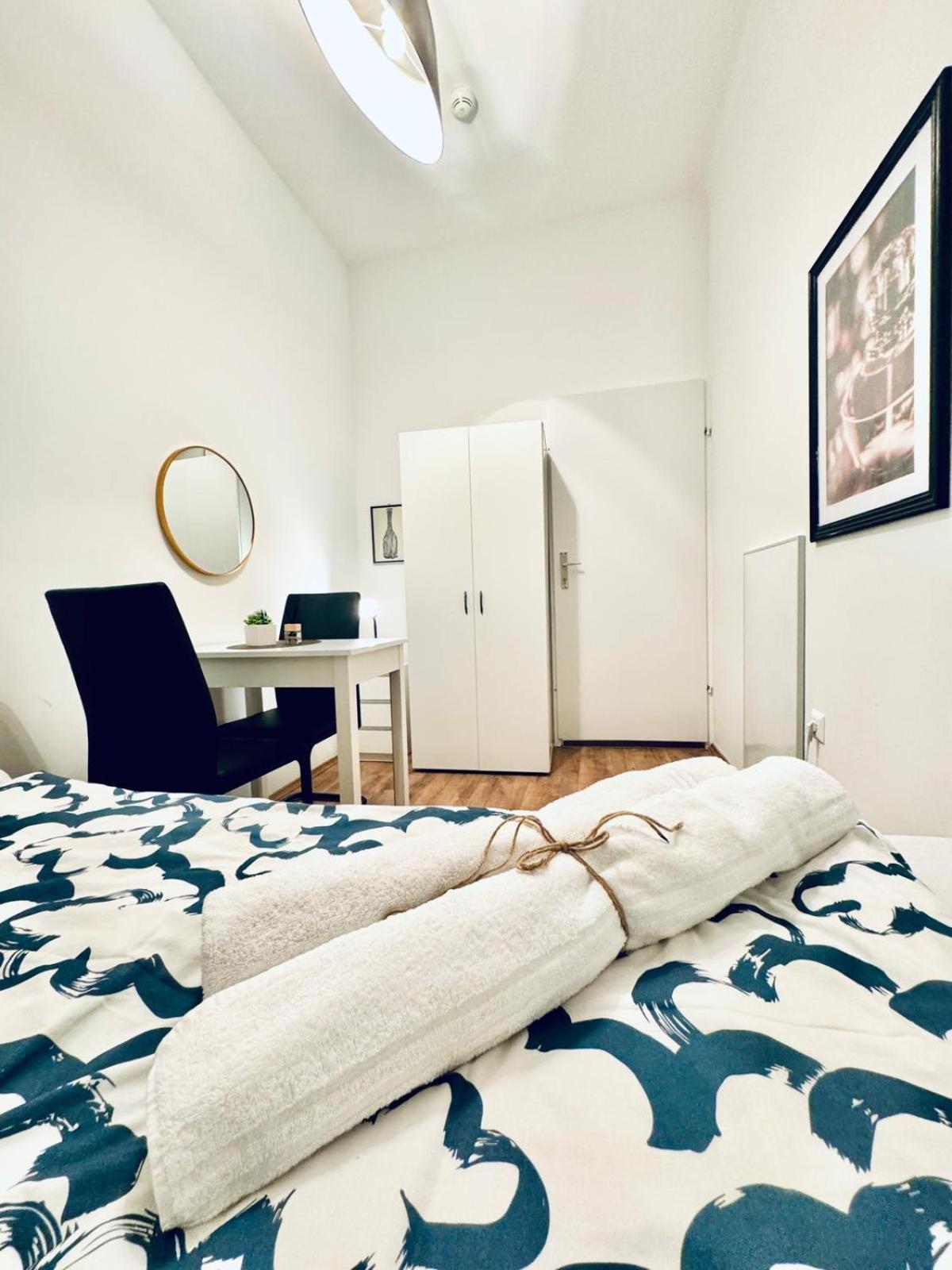 Charming 5br Shared Apt, Minutes From Atzgersdorf Vienne